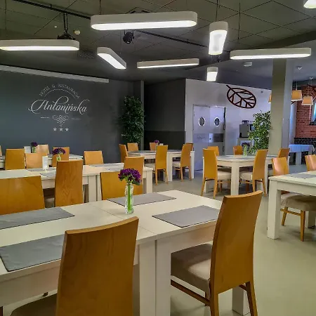 Antoninska & Отель