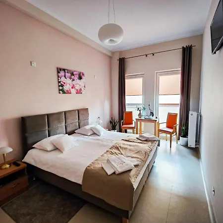 Antoninska & Hotel Leszno (Greater Poland)