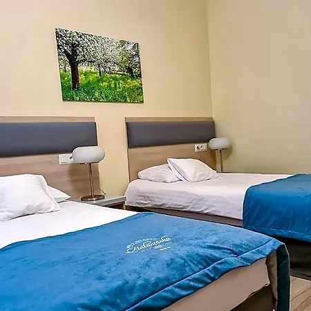 Antoninska & Hotel 3*