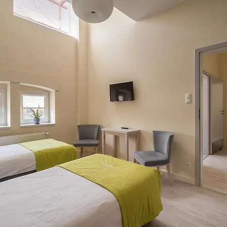 Antoninska & Hotel 3*