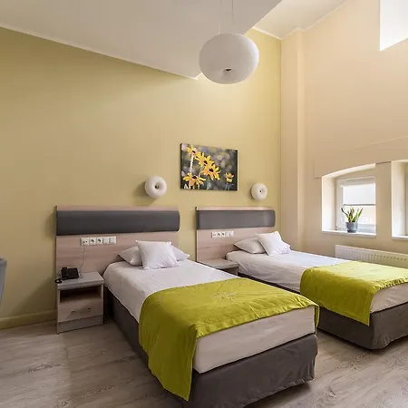 Antoninska & 3* Лешно