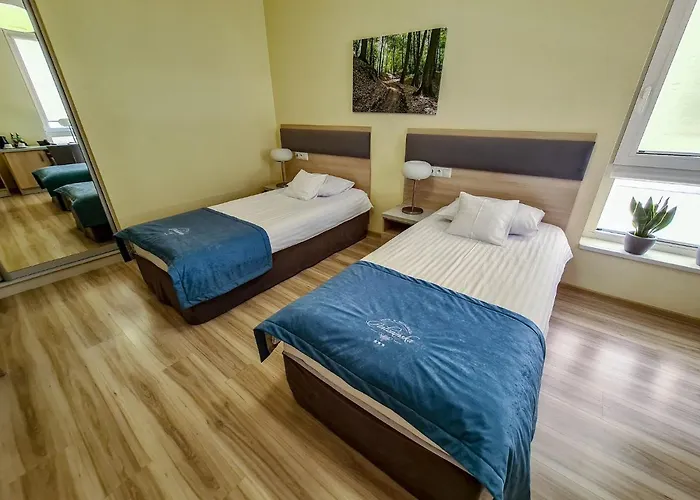 Antoninska & Hotel 3*