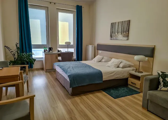 Antoninska & Hotel Leszno (Greater Poland)