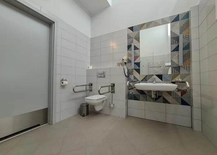 Antoninska & Hotel Leszno (Greater Poland)