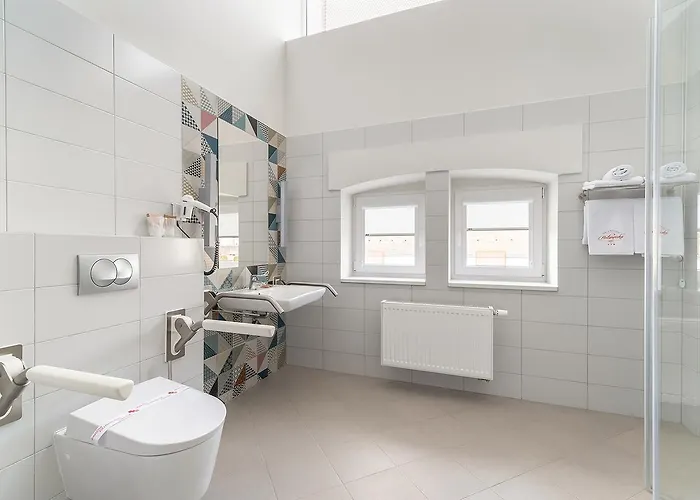 Antoninska & 호텔 레스노